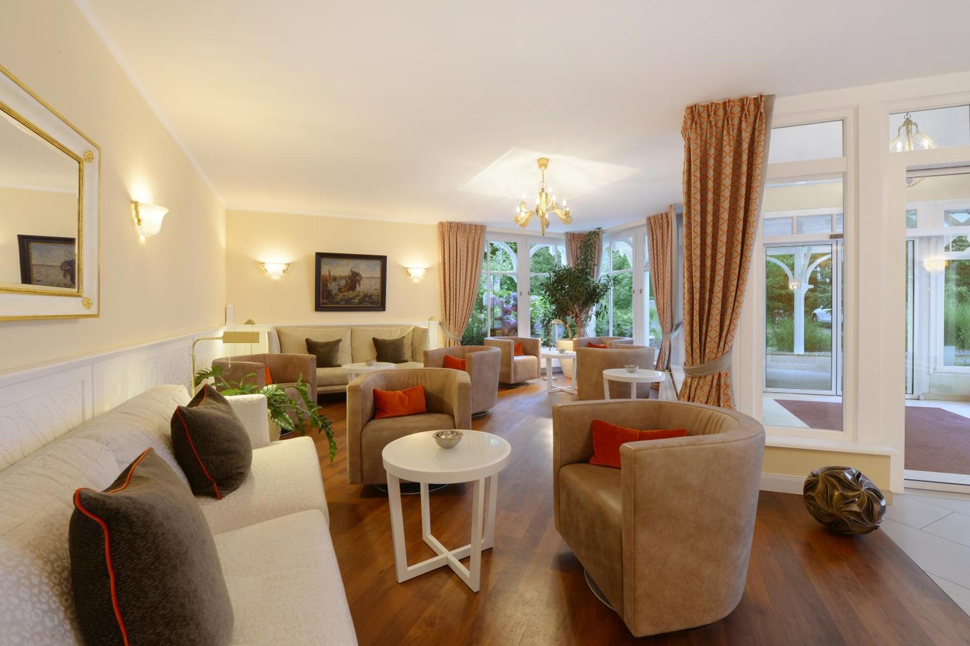 Roewers Privathotel & Spa Sellin  Exterior photo